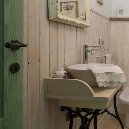 La Ca Vecia Bed and Breakfast