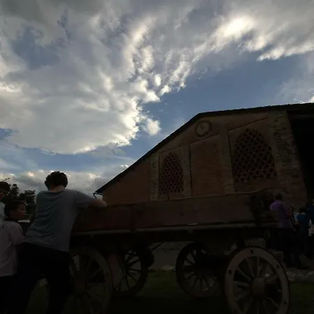 La Ca Vecia Bed and Breakfast Langhirano
