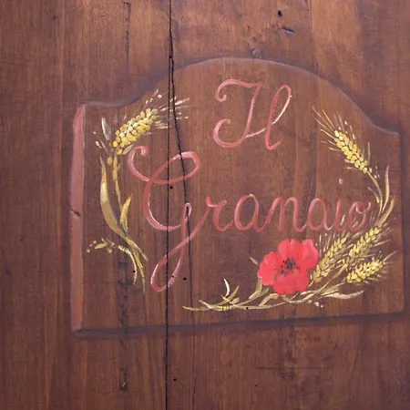 לינה וארוחת בוקר La Ca Vecia לנגיראנו