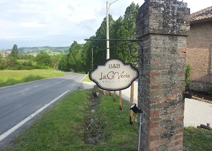 La Ca Vecia Bed and Breakfast *